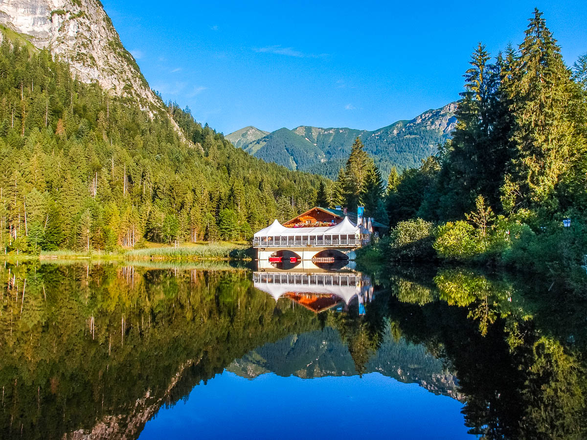 Berggasthof Pflegersee am gleichnamigen See